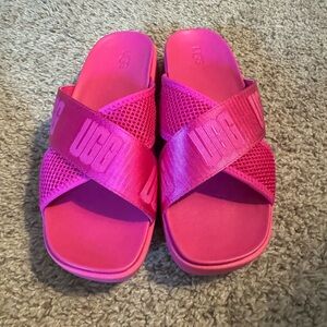 UGG Fuchsia Cross-Band Slides